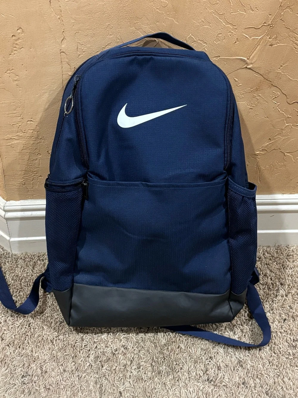 Nike Navy and White Swoosh Everyday Backpack